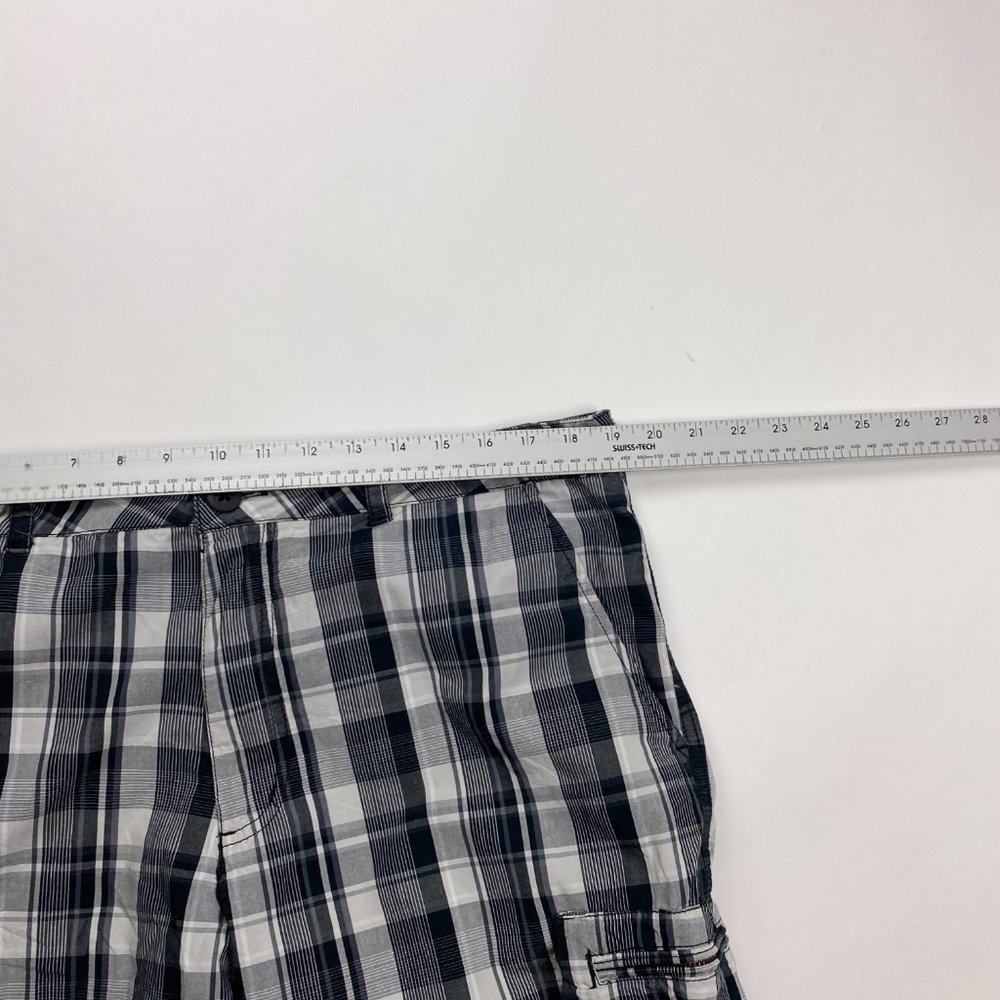 Nike Athletic Department Cargo Shorts Mens 36 Check Plaid Cotton 11" Black Gray - Picture 8 of 14